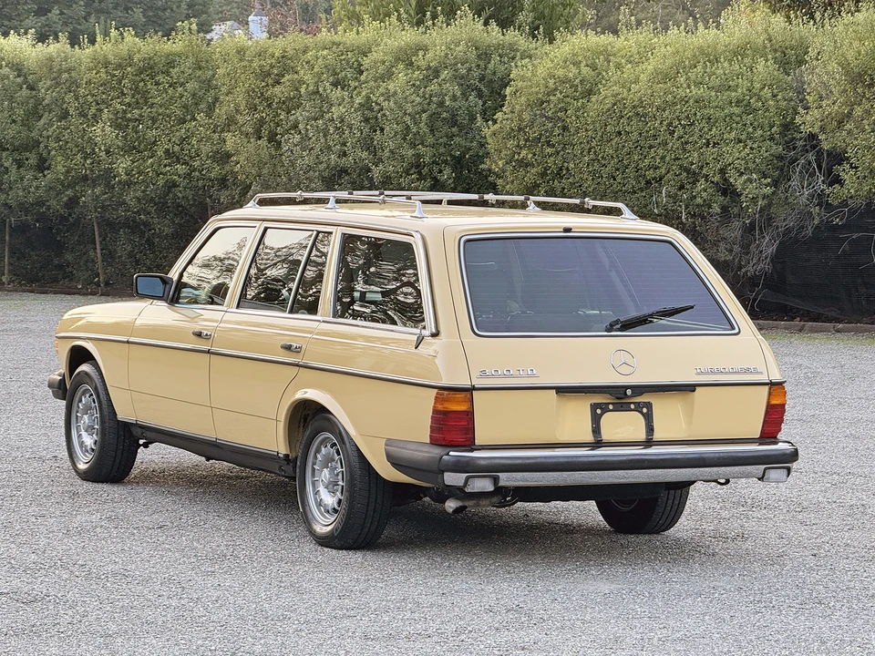 1983 Mercedes-Benz W123 Wagon (S123) - Image 12 of 31