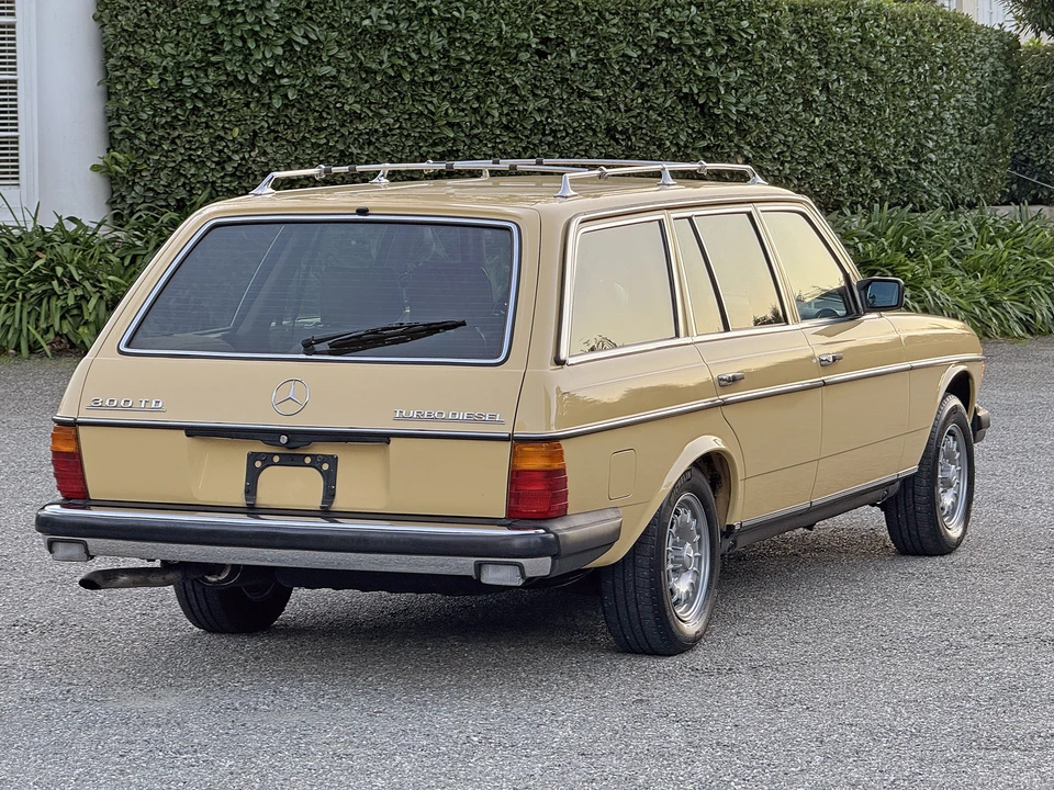 1983 Mercedes-Benz W123 Wagon (S123) - Image 16 of 31