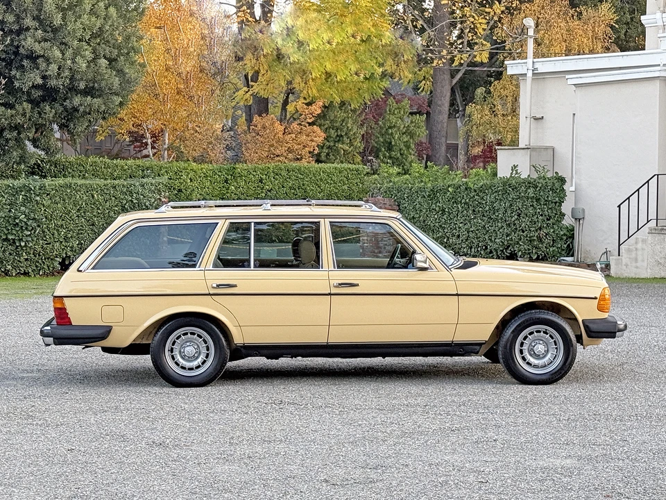 1983 Mercedes-Benz W123 Wagon (S123) - Image 19 of 31