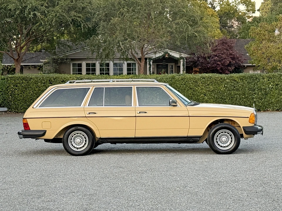 1983 Mercedes-Benz W123 Wagon (S123) - Image 20 of 31