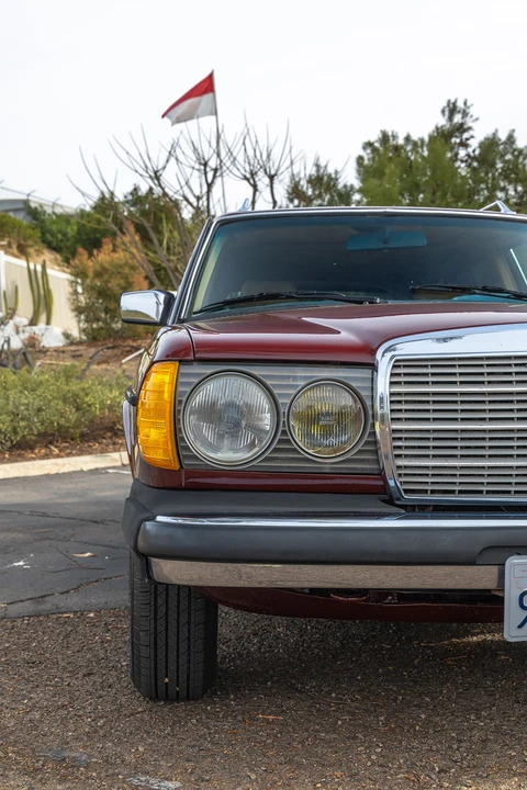 1983 Mercedes-Benz W123 Wagon (S123) - Image 12 of 31