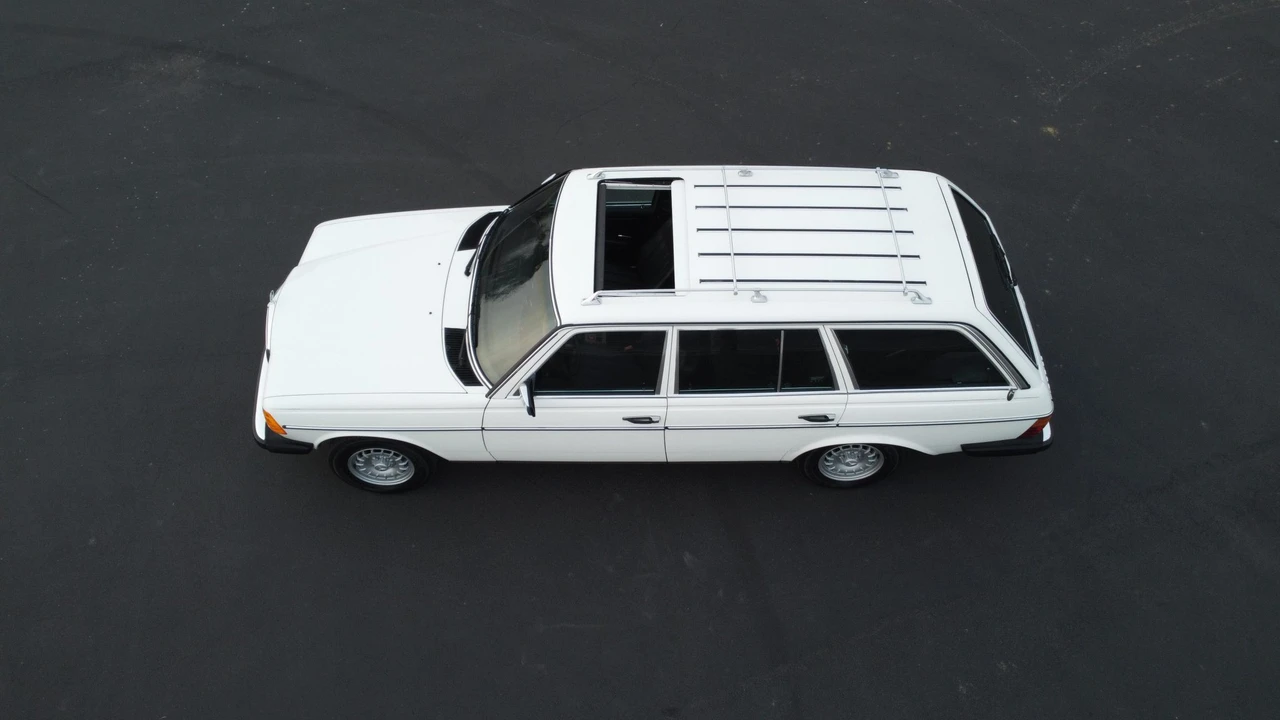1983 Mercedes-Benz W123 Wagon (S123) - Image 24 of 31