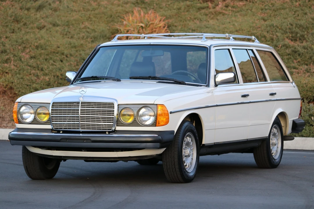 1983 Mercedes-Benz W123 Wagon (S123) - Image 3 of 31