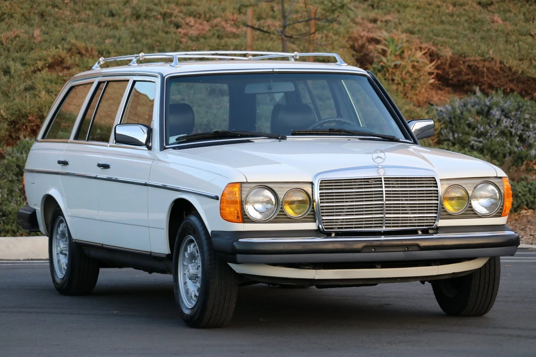 1983 Mercedes-Benz W123 Wagon (S123) - Image 14 of 31