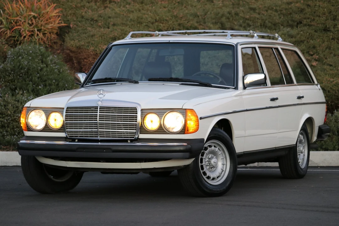 1983 Mercedes-Benz W123 Wagon (S123) - Image 17 of 31