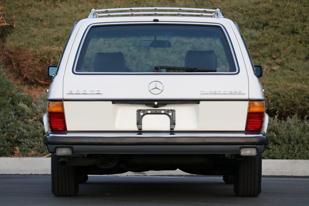 1983 Mercedes-Benz W123 Wagon (S123) - Image 7 of 31