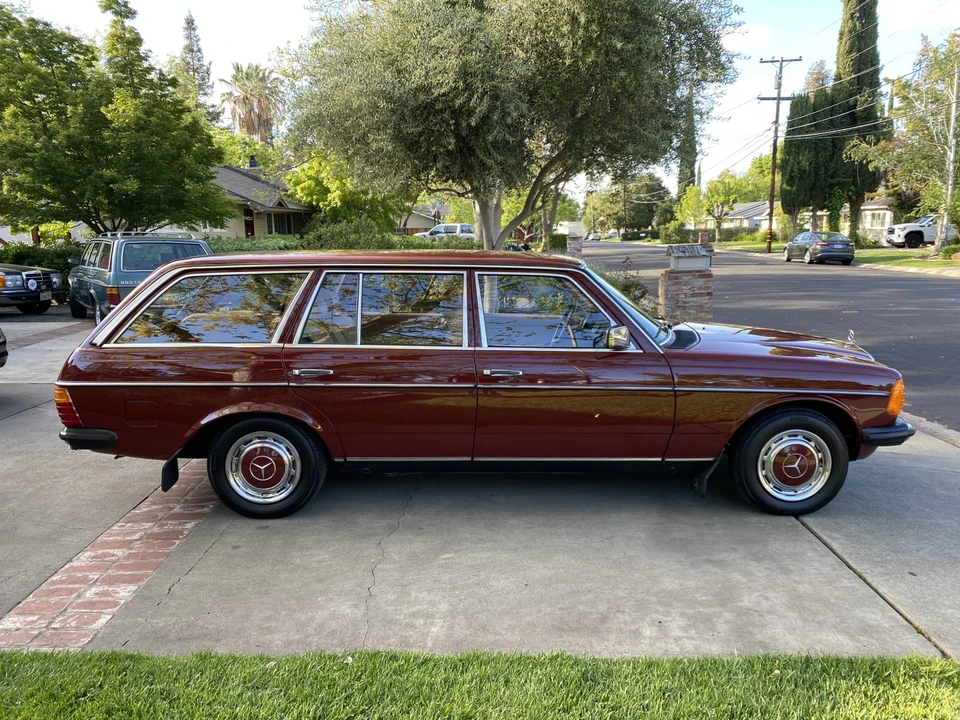 1983 Mercedes-Benz W123 Wagon (S123) - Image 24 of 31