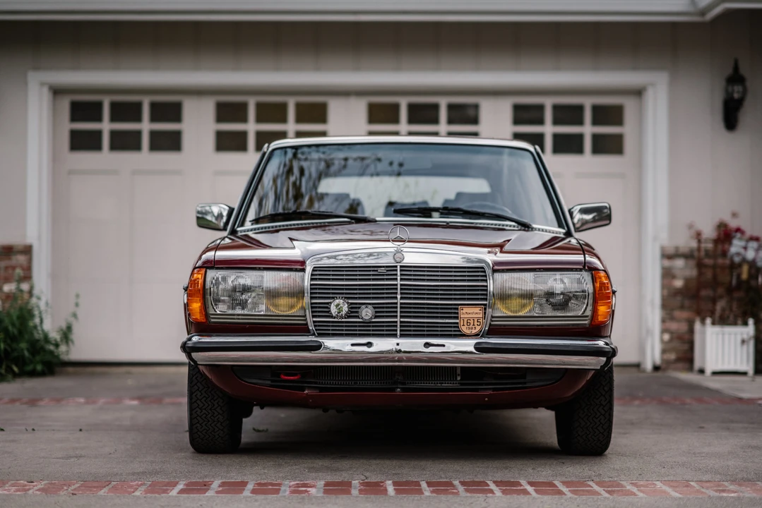 1983 Mercedes-Benz W123 Wagon (S123) - Image 2 of 31