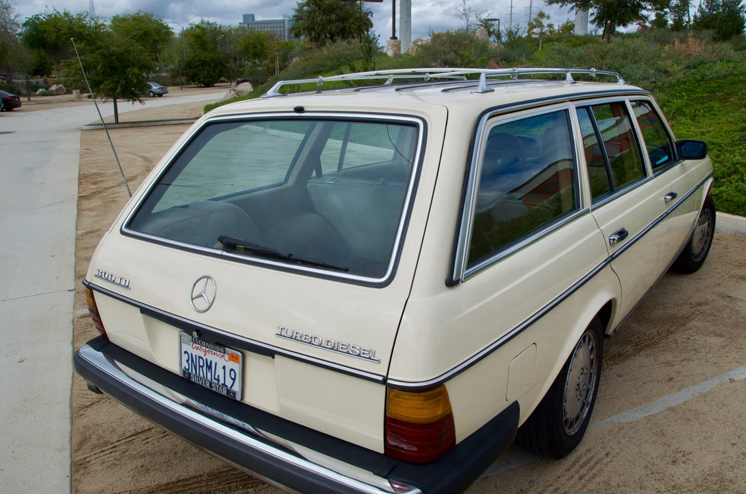 1983 Mercedes-Benz W123 Wagon (S123) - Image 7 of 31