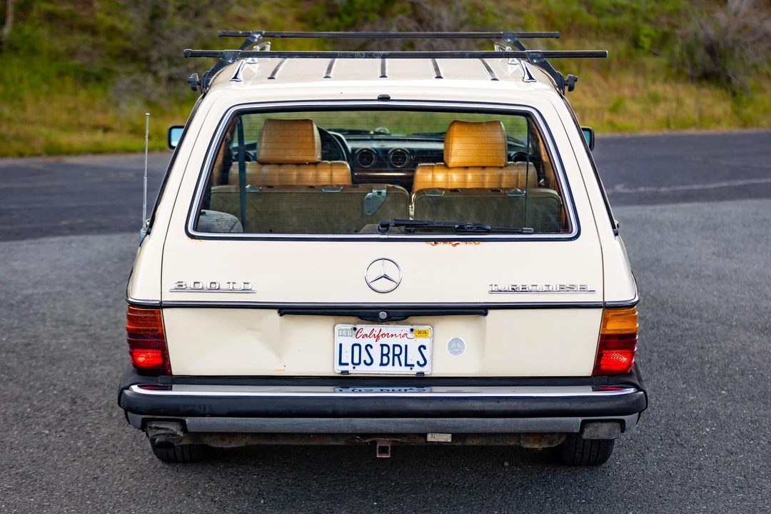 1983 Mercedes-Benz E-Class - Image 25 of 31