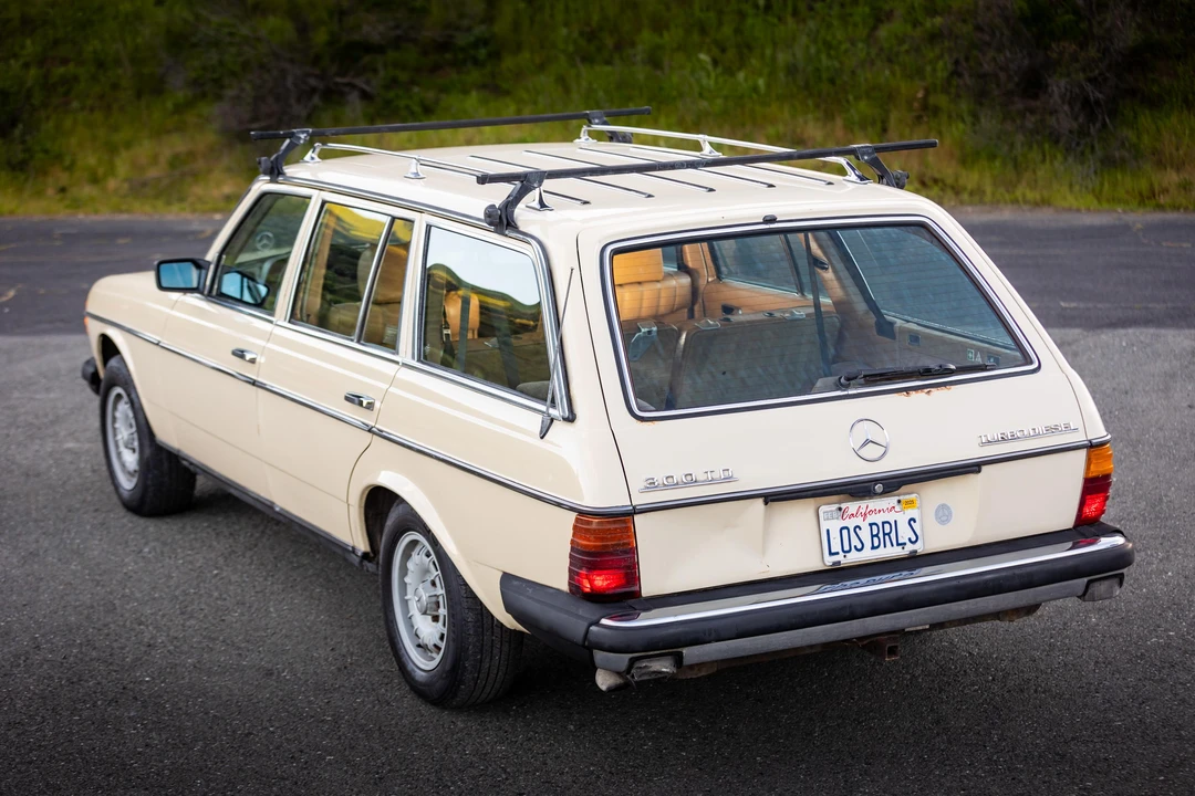 1983 Mercedes-Benz E-Class - Image 21 of 31