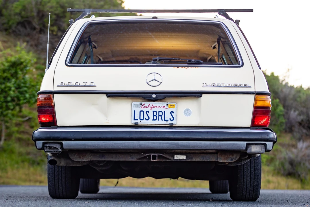 1983 Mercedes-Benz E-Class - Image 5 of 31
