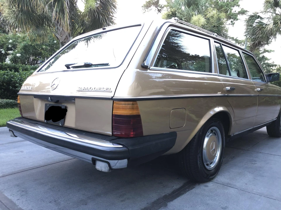 1983 Mercedes-Benz E-Class - Image 6 of 31