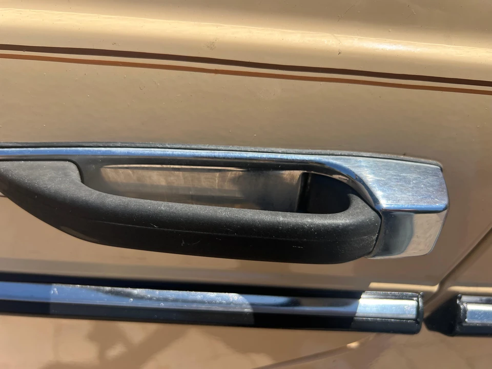 1983 Mercedes-Benz E-Class - Image 18 of 31