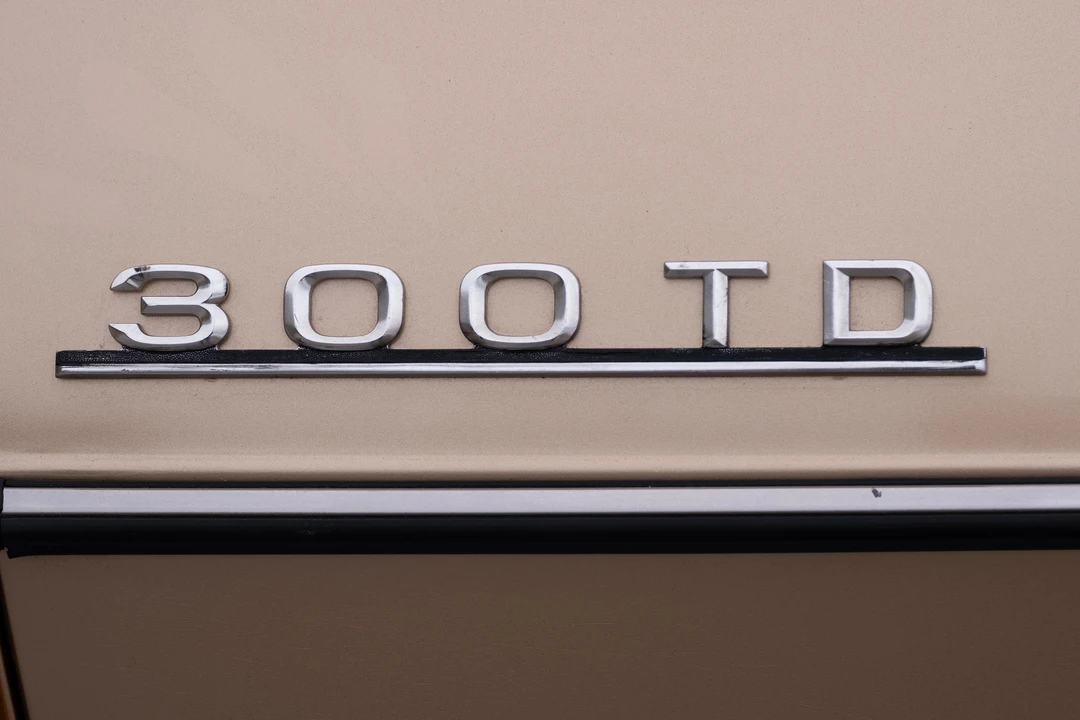 1983 Mercedes-Benz E-Class - Image 30 of 31