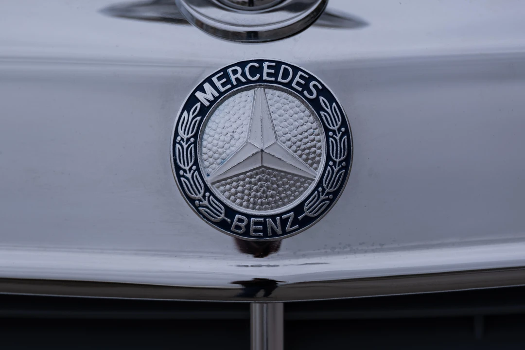 1983 Mercedes-Benz E-Class - Image 20 of 31