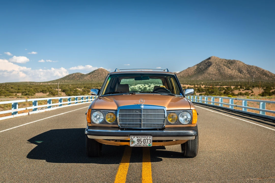 1983 Mercedes-Benz E-Class - Image 6 of 31