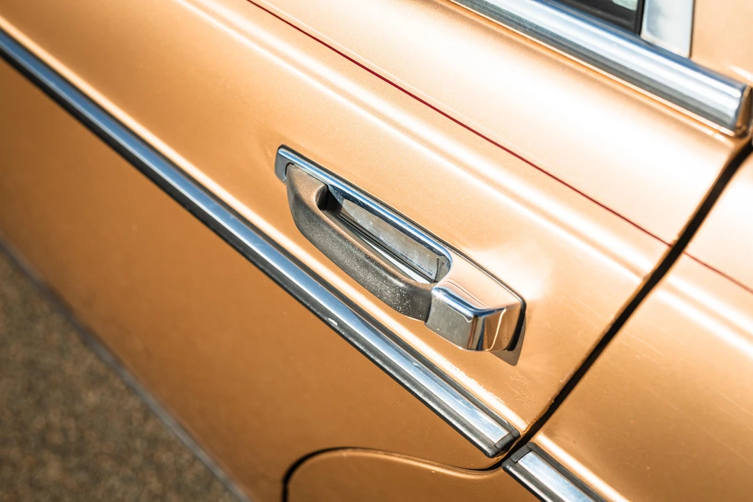 1983 Mercedes-Benz E-Class - Image 25 of 31