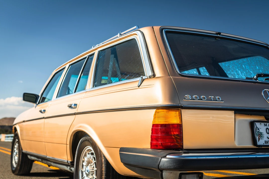 1983 Mercedes-Benz E-Class - Image 31 of 31