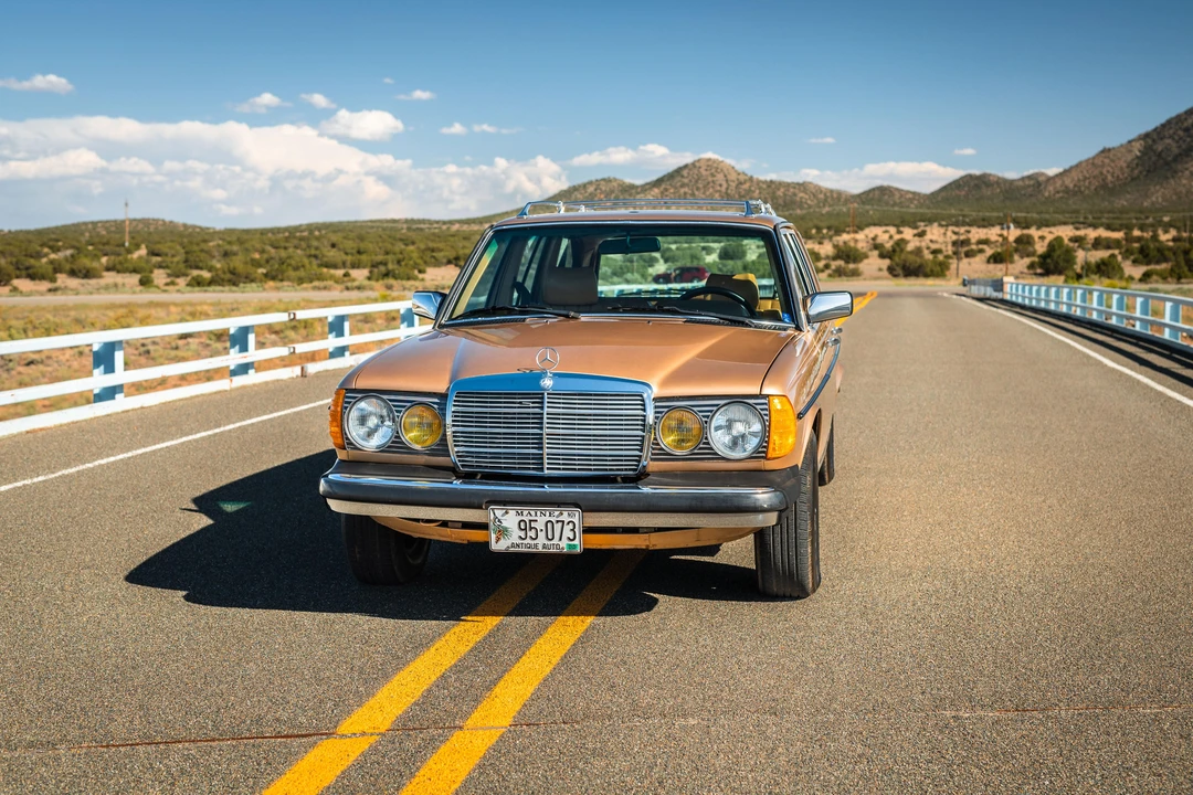 1983 Mercedes-Benz E-Class - Image 8 of 31