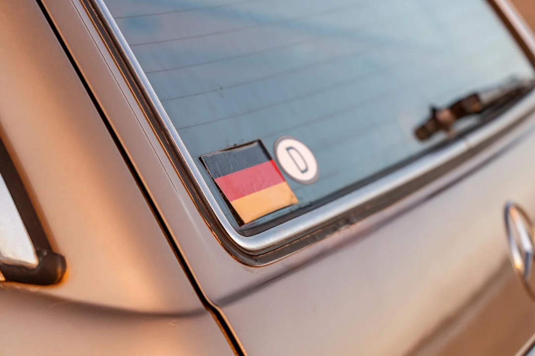1983 Mercedes-Benz E-Class - Image 30 of 31