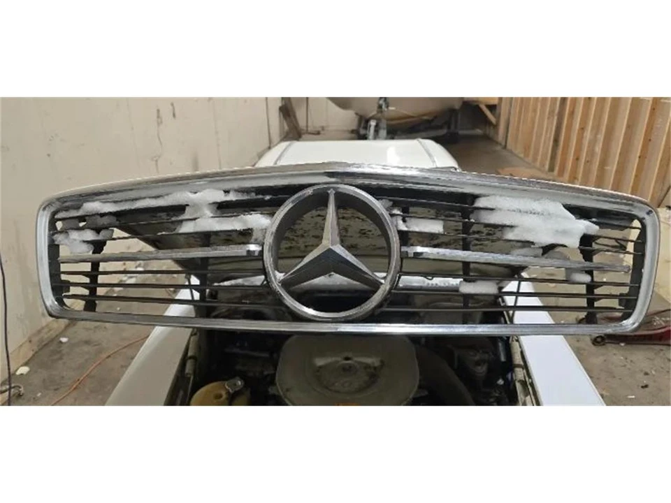 1983 Mercedes-Benz 190E - Image 2 of 6