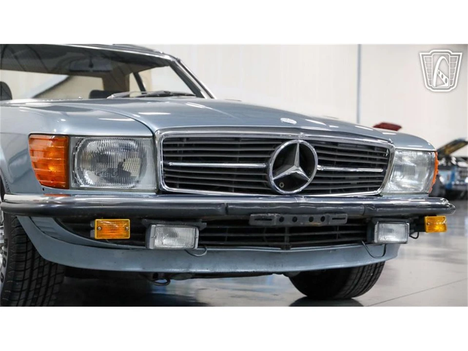 1983 Mercedes-Benz 190E - Image 10 of 31