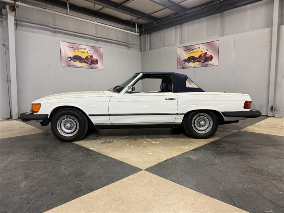 1983 Mercedes-Benz R107 SL-Class - Image 3 of 31