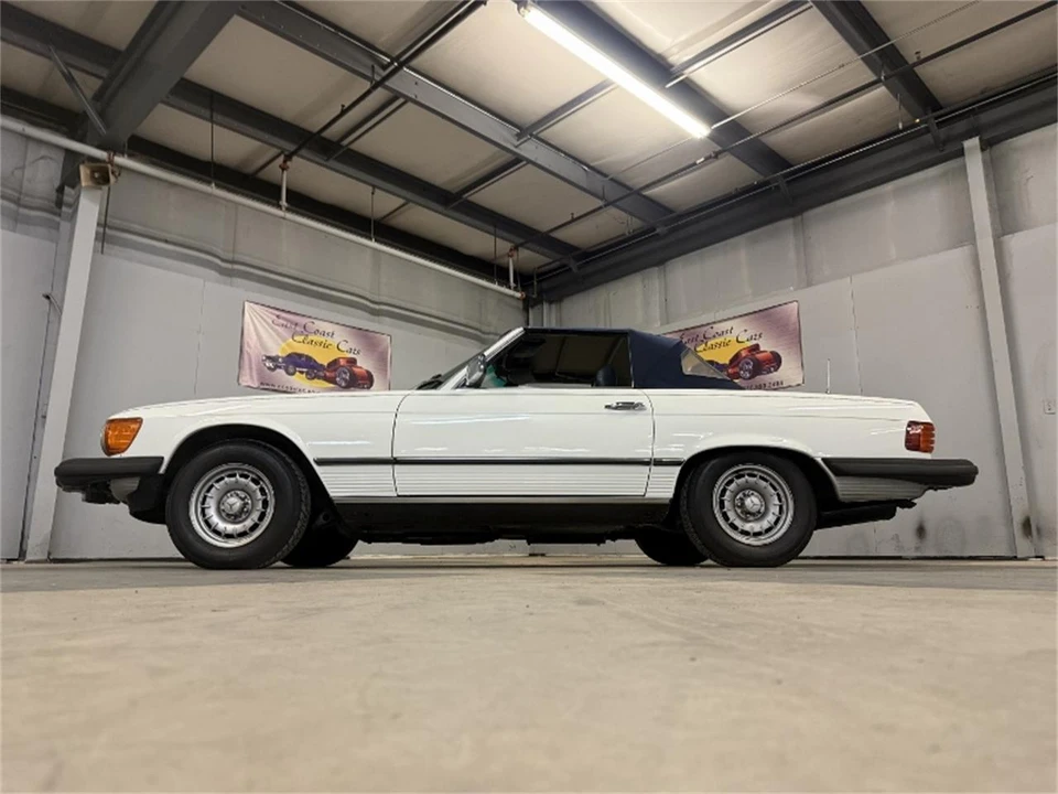 1983 Mercedes-Benz R107 SL-Class - Image 4 of 31