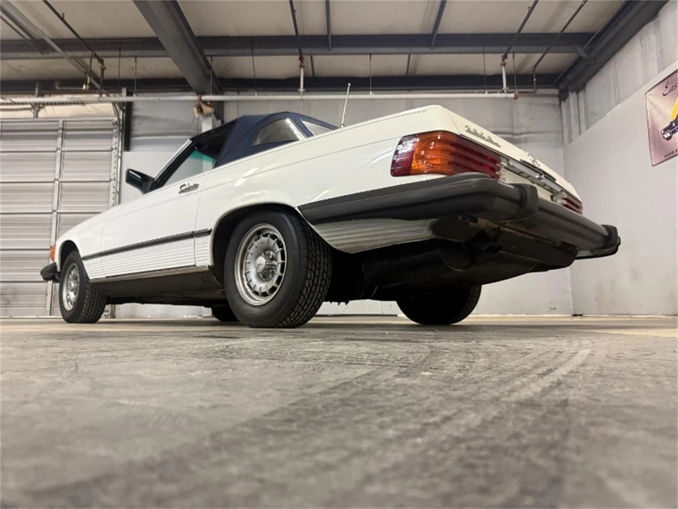 1983 Mercedes-Benz R107 SL-Class - Image 7 of 31