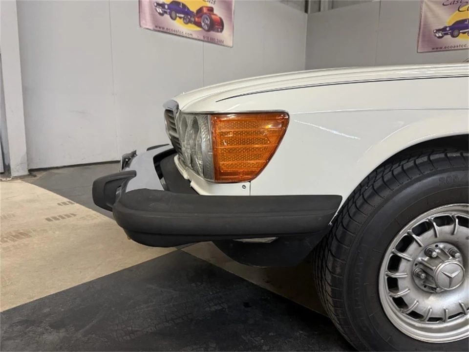 1983 Mercedes-Benz R107 SL-Class - Image 13 of 31