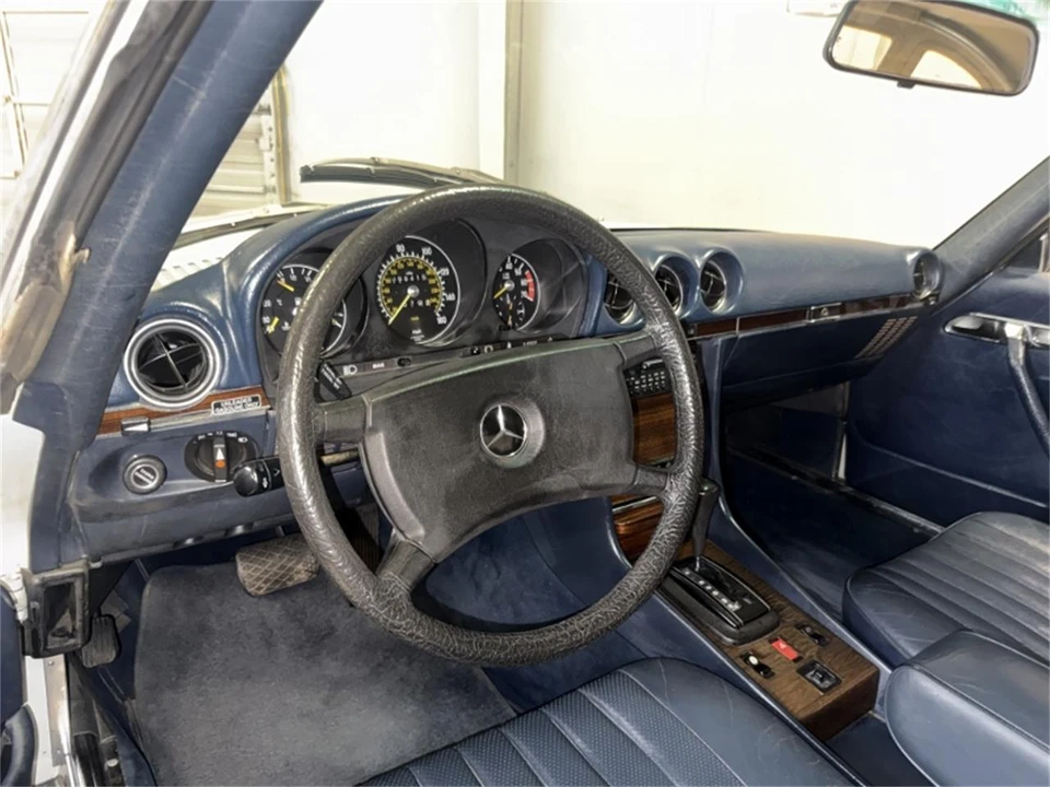 1983 Mercedes-Benz R107 SL-Class - Image 24 of 31