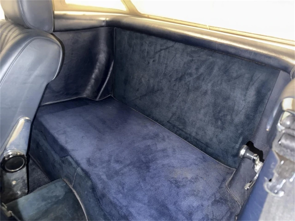 1983 Mercedes-Benz R107 SL-Class - Image 29 of 31
