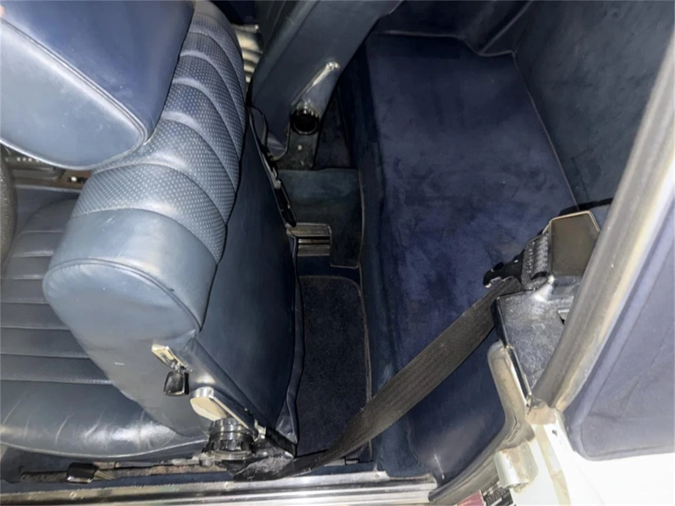1983 Mercedes-Benz R107 SL-Class - Image 30 of 31