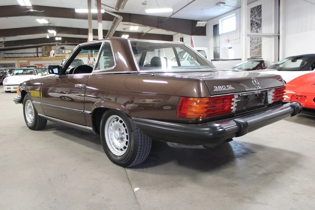 1983 Mercedes-Benz R107 SL-Class - Image 4 of 31