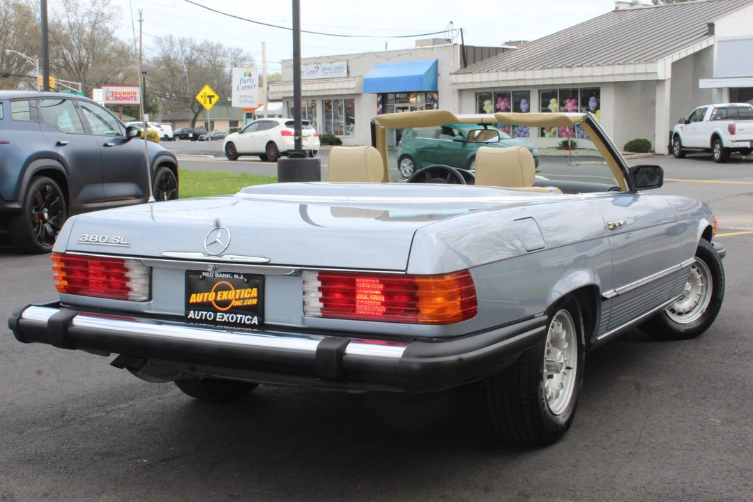1983 Mercedes-Benz R107 SL-Class - Image 7 of 31
