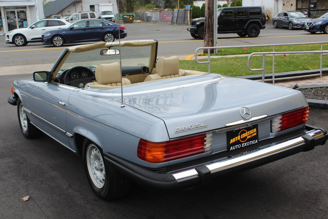 1983 Mercedes-Benz R107 SL-Class - Image 9 of 31