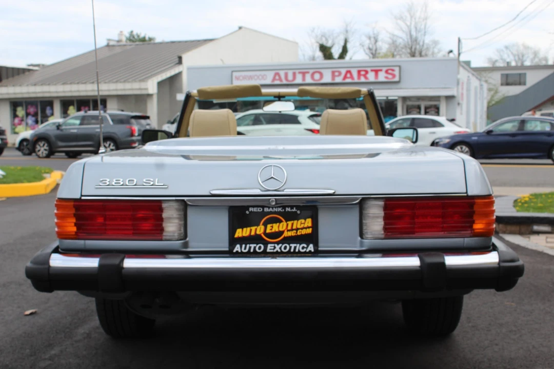 1983 Mercedes-Benz R107 SL-Class - Image 8 of 31