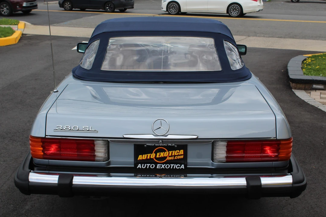 1983 Mercedes-Benz R107 SL-Class - Image 20 of 31