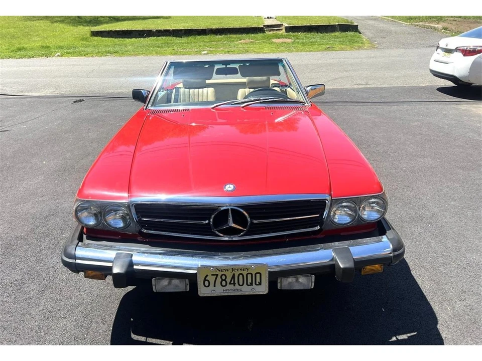 1983 Mercedes-Benz R107 SL-Class - Image 2 of 31