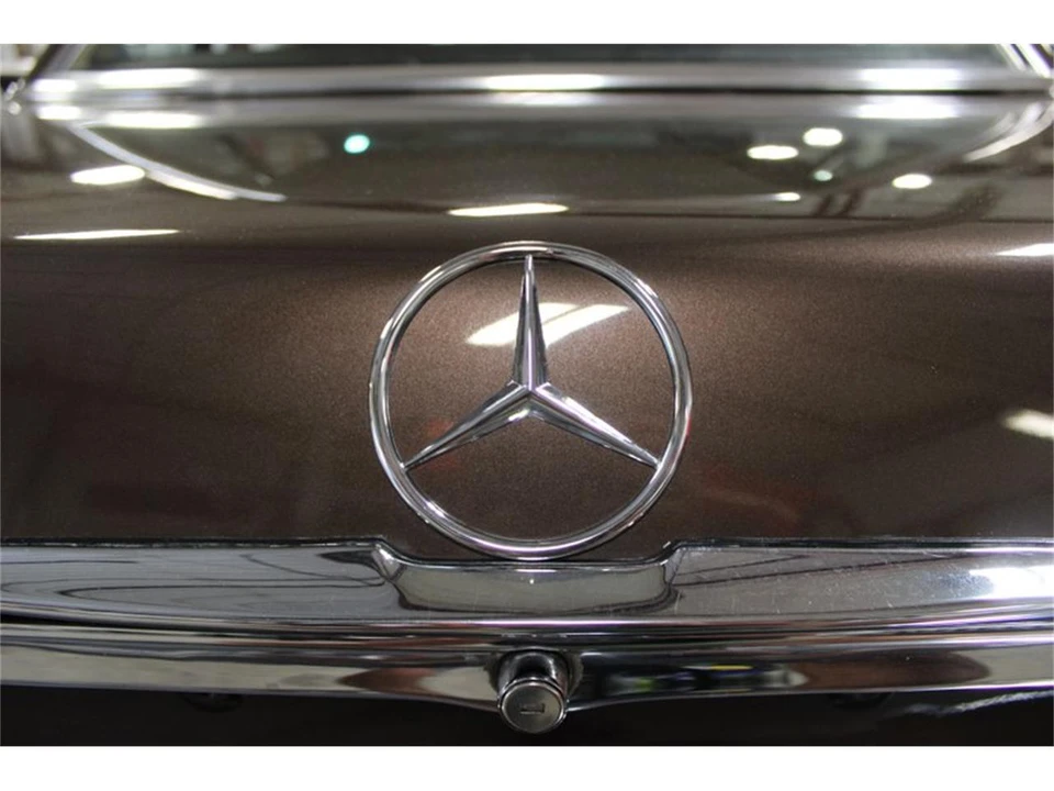 1983 Mercedes-Benz R107 SL-Class - Image 13 of 31
