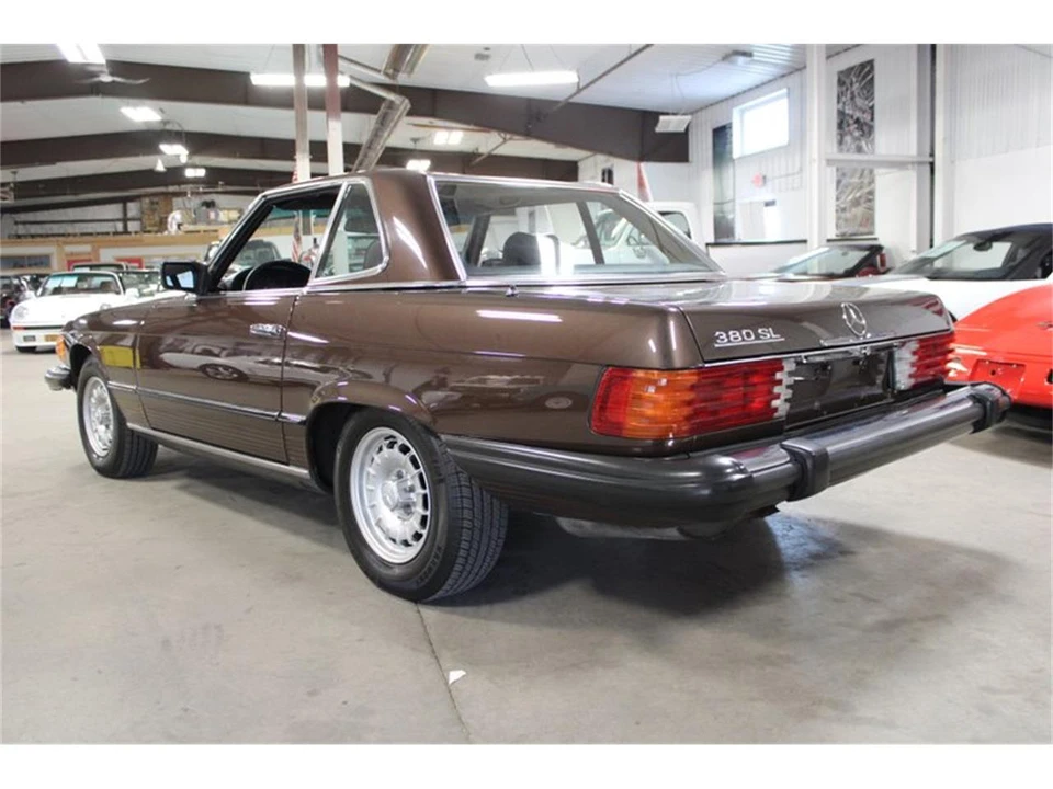 1983 Mercedes-Benz R107 SL-Class - Image 4 of 31