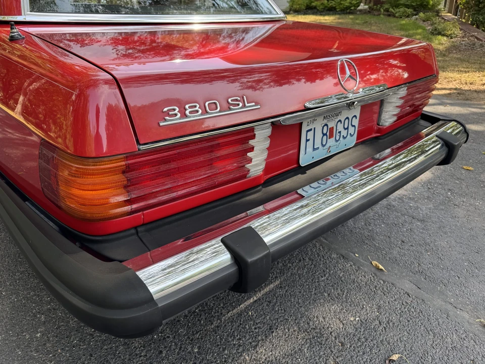 1983 Mercedes-Benz R107 SL-Class - Image 30 of 31