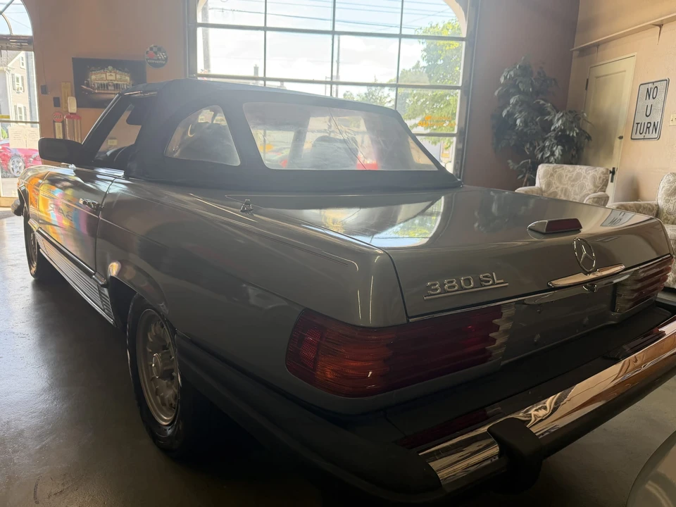 1983 Mercedes-Benz R107 SL-Class - Image 11 of 31