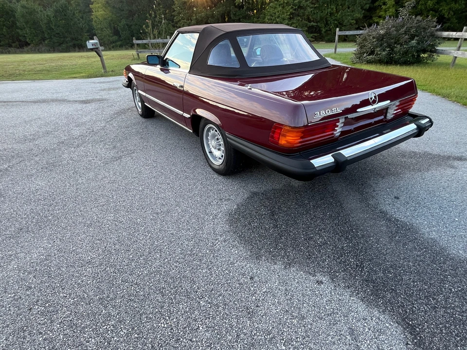 1983 Mercedes-Benz R107 SL-Class - Image 24 of 31