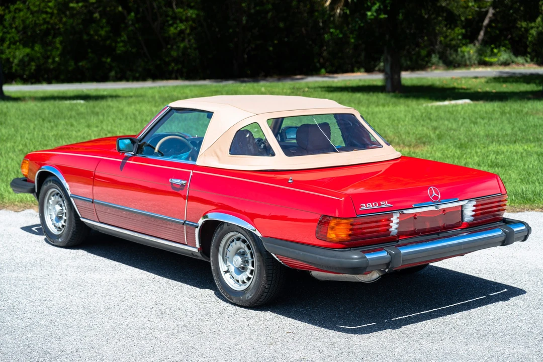 1983 Mercedes-Benz R107 SL-Class - Image 17 of 31