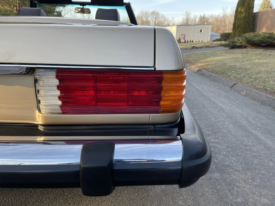 1983 Mercedes-Benz R107 SL-Class - Image 26 of 31