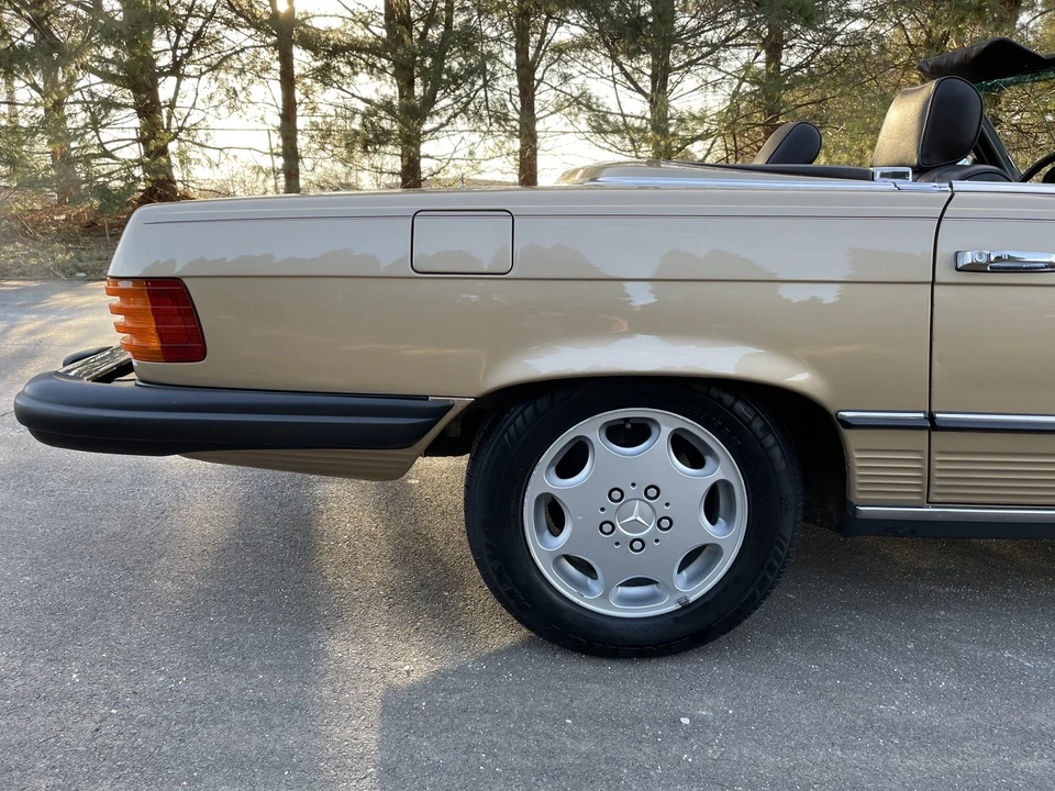 1983 Mercedes-Benz R107 SL-Class - Image 11 of 31