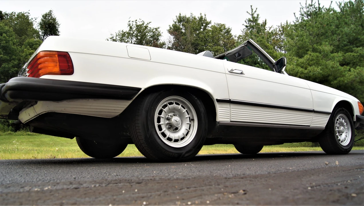 1983 Mercedes-Benz R107 SL-Class - Image 29 of 31