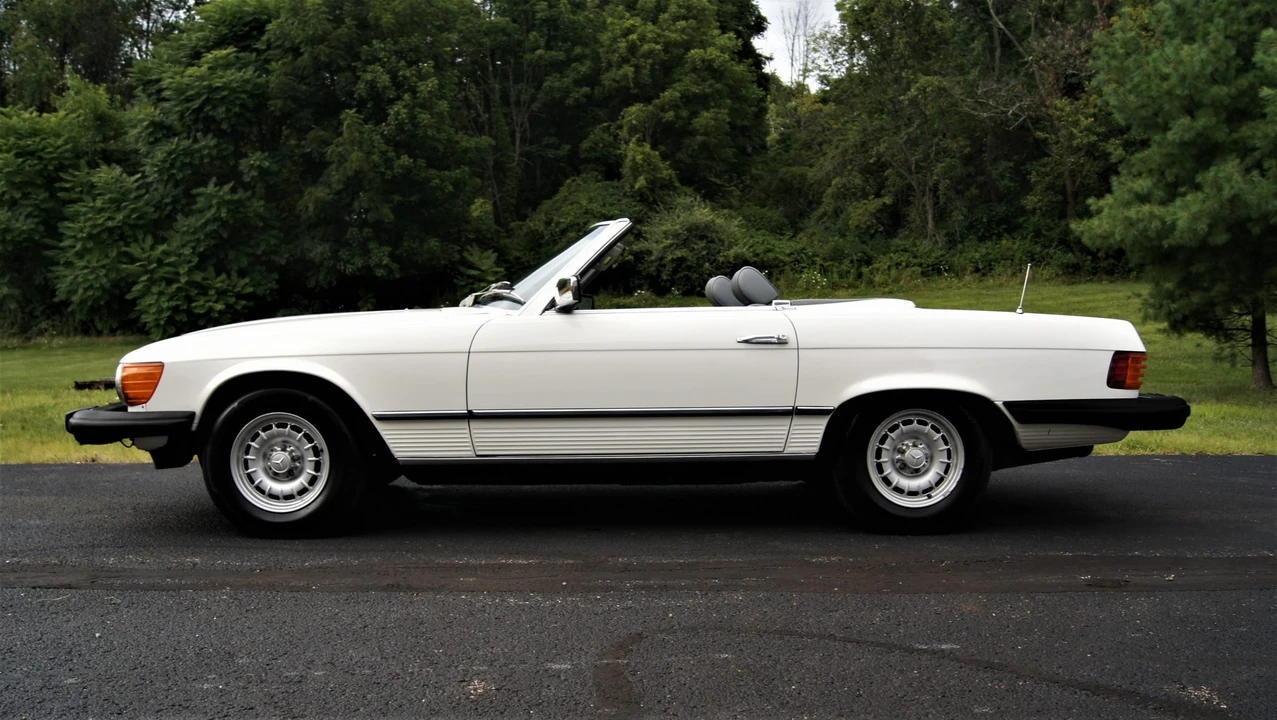 1983 Mercedes-Benz R107 SL-Class - Image 12 of 31